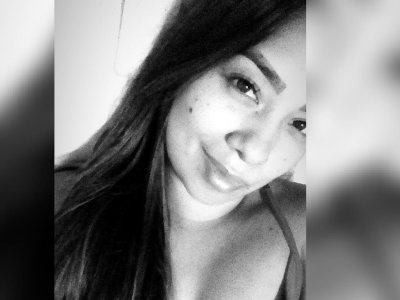 20Pocahontas naked stripping on cam for live sex video chat