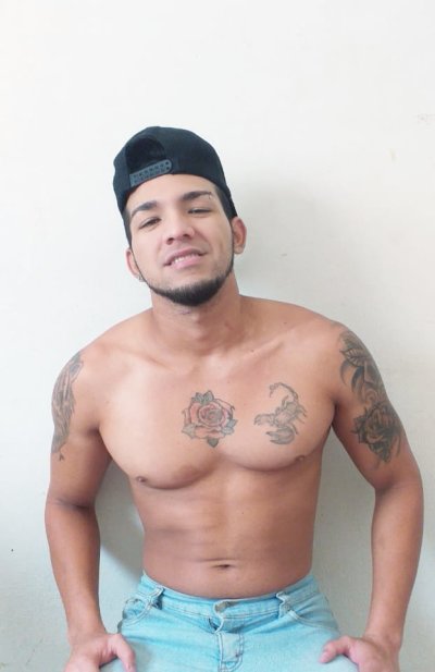 2somestraigth naked stripping on cam for live sex video chat