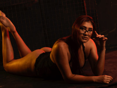 Abby_Rouw naked stripping on cam for live sex video chat