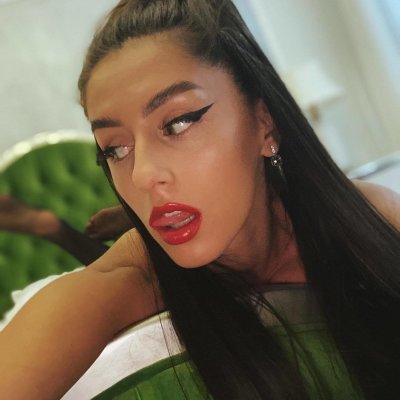 Adalllne naked stripping on cam for live sex video chat