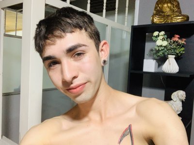 Adam_Borges naked stripping on cam for live sex video chat