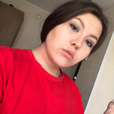 addison_leeo naked stripping on cam for live sex video chat