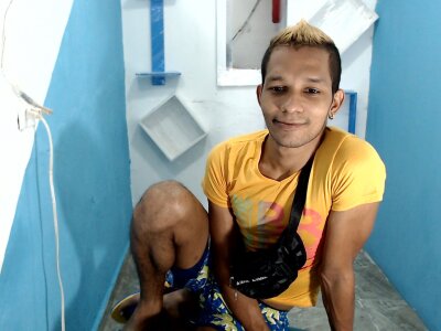 adonay_hotxxx11 naked stripping on cam for live sex video chat