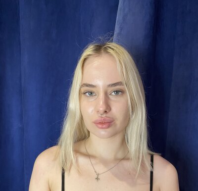 AikoDereni naked stripping on cam for live sex video chat