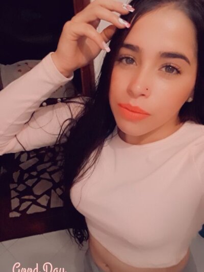 alessialatin naked stripping on cam for live sex video chat