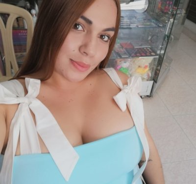 alicesenx naked stripping on cam for live sex video chat
