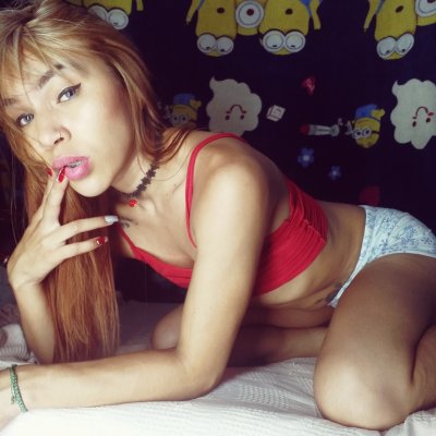 Aliissa_moore naked stripping on cam for live sex video chat