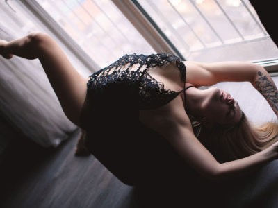 alisenties naked stripping on cam for live sex video chat