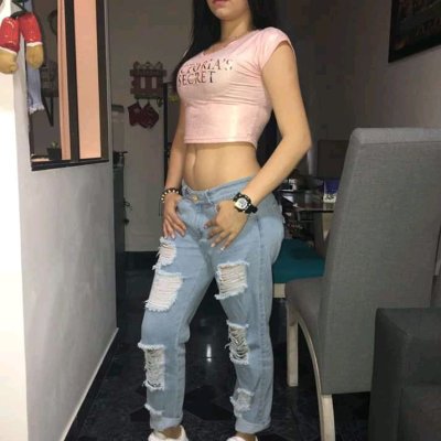 Alisson_Parkeer naked stripping on cam for live sex video chat