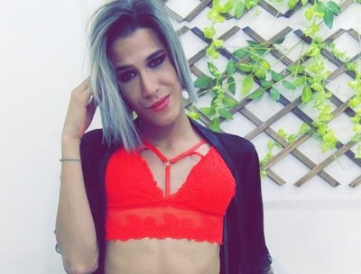 allison_spears naked stripping on cam for live sex video chat