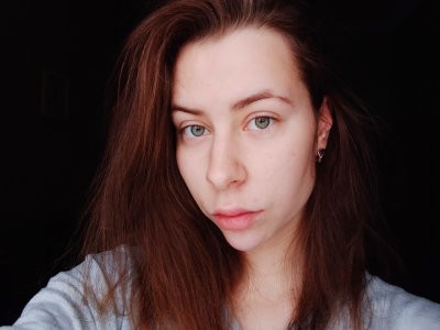 AlsaceHill naked stripping on cam for live sex video chat