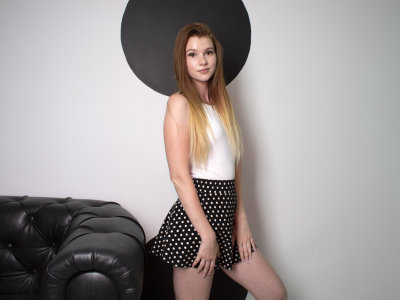 AlyaPrecious naked stripping on cam for live sex video chat
