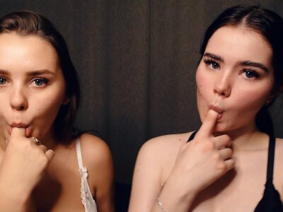 AmandaLukriya naked stripping on cam for live sex video chat