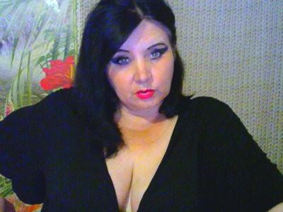AmelyCristalLS naked stripping on cam for live sex video chat