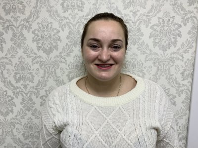 AnabellMature naked stripping on cam for live sex video chat