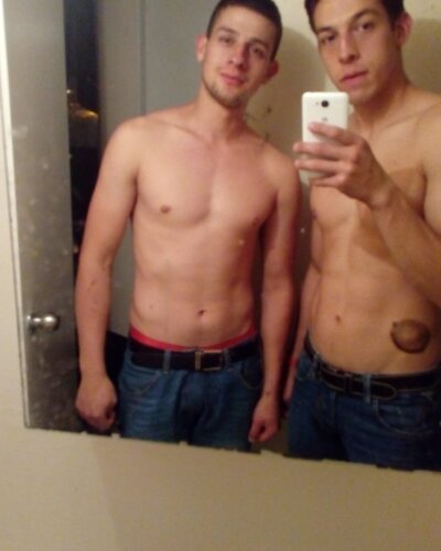 andewin_21 naked stripping on cam for live sex video chat