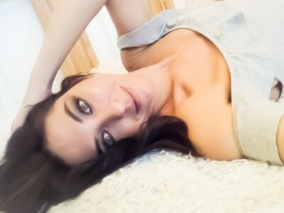 Ani-ina naked stripping on cam for live sex video chat