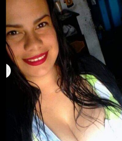 anitabig28 naked stripping on cam for live sex video chat