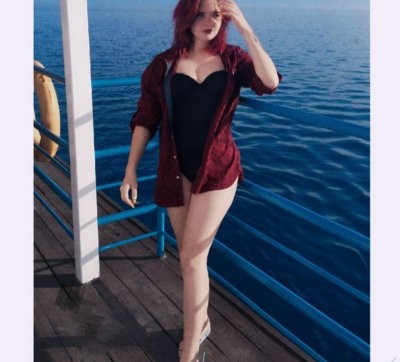 aquarellee naked stripping on cam for live sex video chat