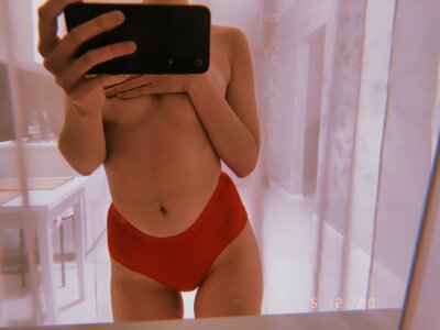 ashley_adamsss naked stripping on cam for live sex video chat