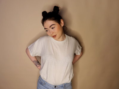 AshleySee naked stripping on cam for live sex video chat
