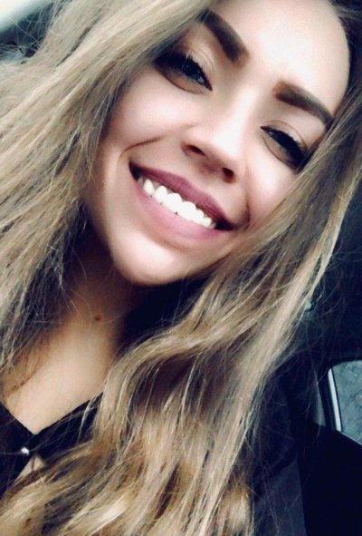 AshtonHeidi naked stripping on cam for live sex video chat