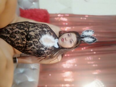 beautty_chubby_ naked stripping on cam for live sex video chat