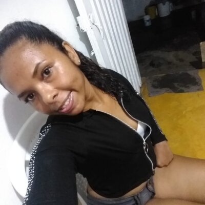 beccajohnson naked stripping on cam for live sex video chat