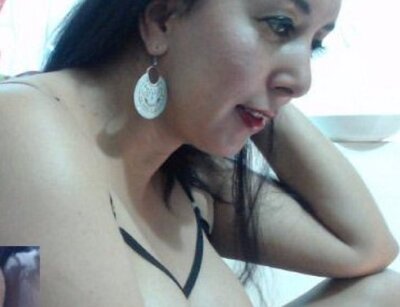 BekkaDirty naked stripping on cam for live sex video chat