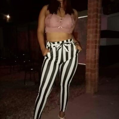 bella_bigtits naked stripping on cam for live sex video chat