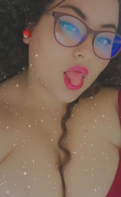 bella_kane1 naked stripping on cam for live sex video chat