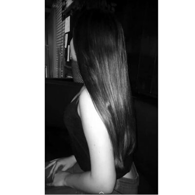 bellaa_queenn_ naked stripping on cam for live sex video chat