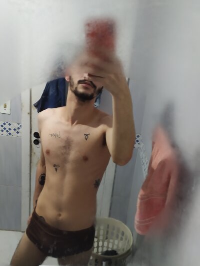 BensonTW naked stripping on cam for live sex video chat