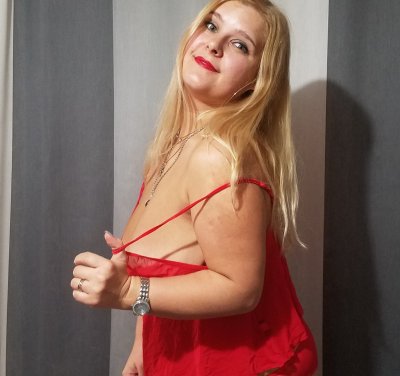 Boolochka naked stripping on cam for live sex video chat