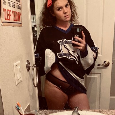 BratandLumberjack naked stripping on cam for live sex video chat