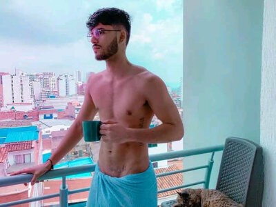brunosteel naked stripping on cam for live sex video chat