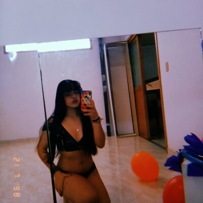 bunny_mia naked stripping on cam for live sex video chat