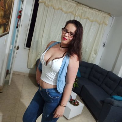 candy_bs naked stripping on cam for live sex video chat