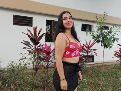 Carla_Greey01 naked stripping on cam for live sex video chat
