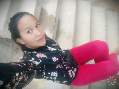 cathieAQ naked stripping on cam for live sex video chat