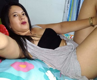 CeciSensual naked stripping on cam for live sex video chat