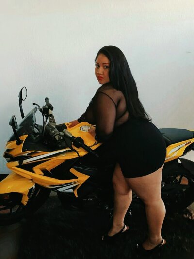 Charlotte_sex1 naked stripping on cam for live sex video chat