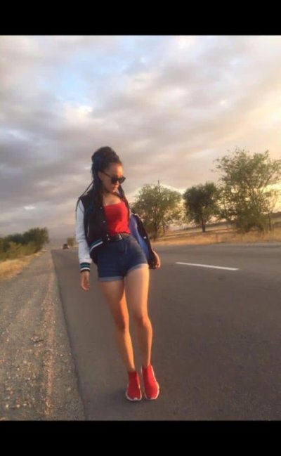 Cherry_bloom_ naked stripping on cam for live sex video chat