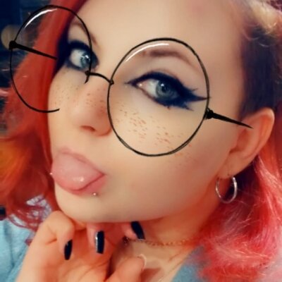 cherry_poptart naked stripping on cam for live sex video chat