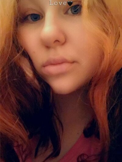 ChubbyCheeks naked stripping on cam for live sex video chat
