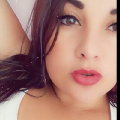 Cindy_naughty naked stripping on cam for live sex video chat