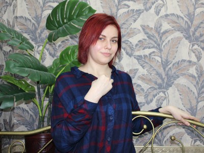 ClementineRay naked stripping on cam for live sex video chat