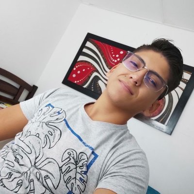 cocricouple naked stripping on cam for live sex video chat