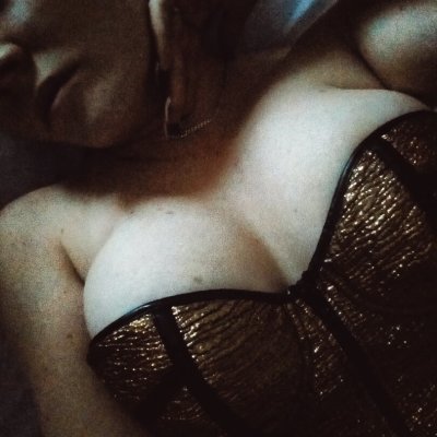 CosmicWarrior_ naked stripping on cam for live sex video chat