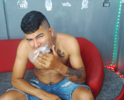 coupledirtysexy naked stripping on cam for live sex video chat